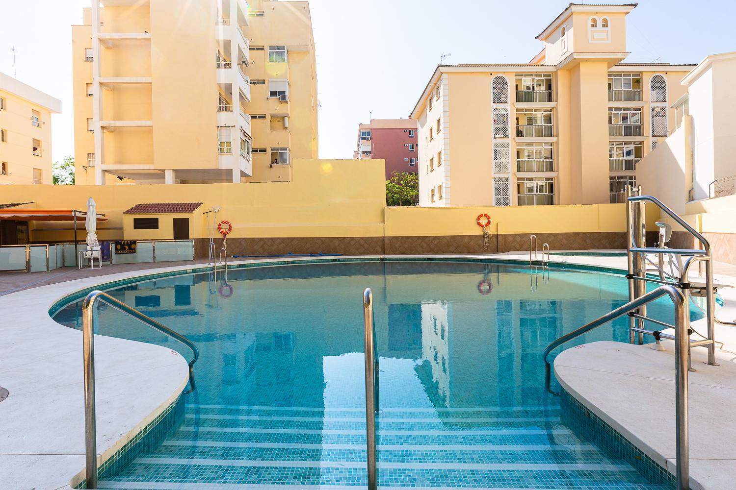 Ver952 - Vistas Mar Y Piscina, Wifi, Playa 600 Metros, Centro 150 Metros Torremolinos Eksteriør billede